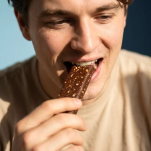 Date and Coconut Energy Bar | JustLoading 2