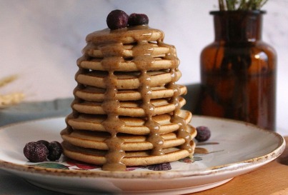 Tortitas de avena con crema de almendras JustLoading | Receta saludable y deliciosa