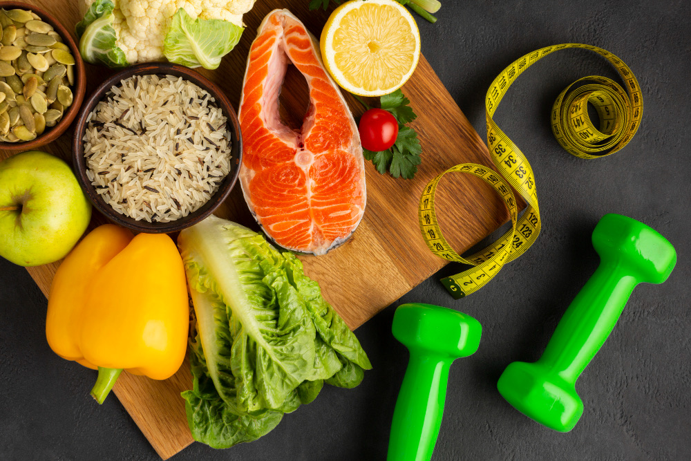 What to eat after the GYM: post-workout nutrition Post-workout meal with protein and carbohydrates for muscle recovery